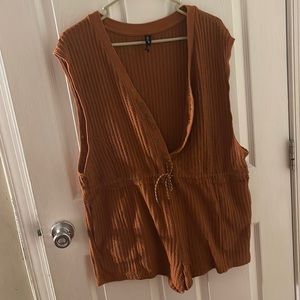 urban outfitters brown rubbed jumper with snap buttons